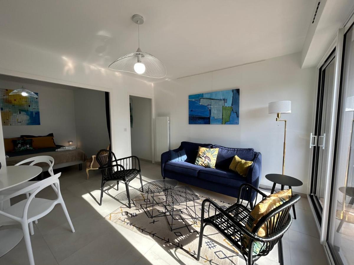 Apartment Corniche -